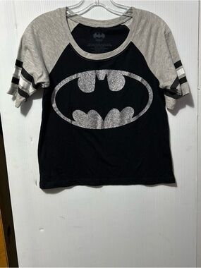 Batman Girls Black & Gray Glitter Logo Raglan Tee